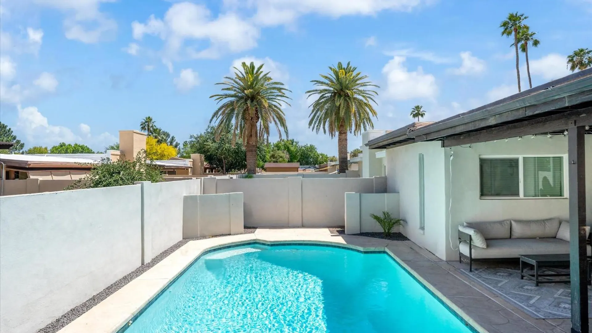 Modern Comfort Pool Bbq Prime Location Litchfield Park 0*,  United States